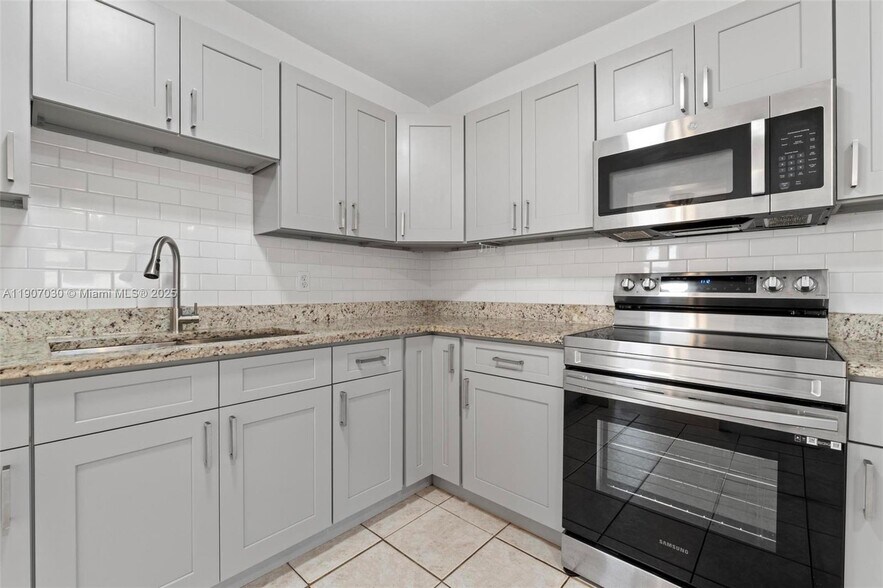 Building Photo - 12625 SW 188th St