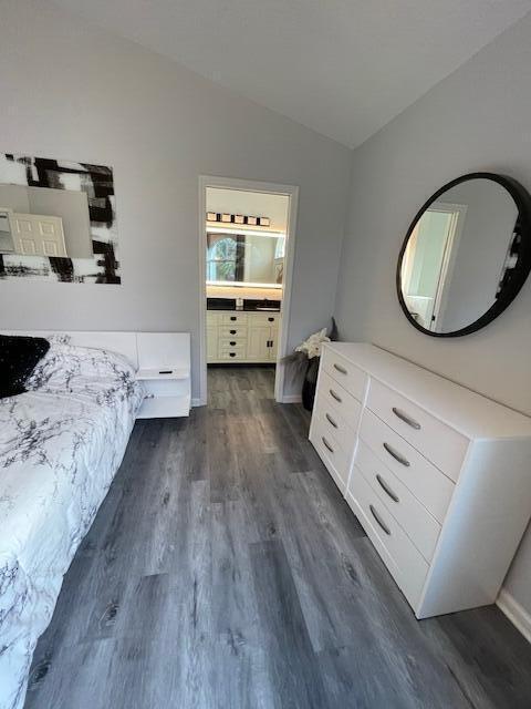 Building Photo - 3602 Fairway Dr N