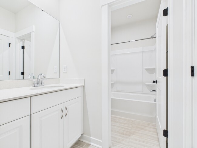 Building Photo - 9529 Munsing Dr