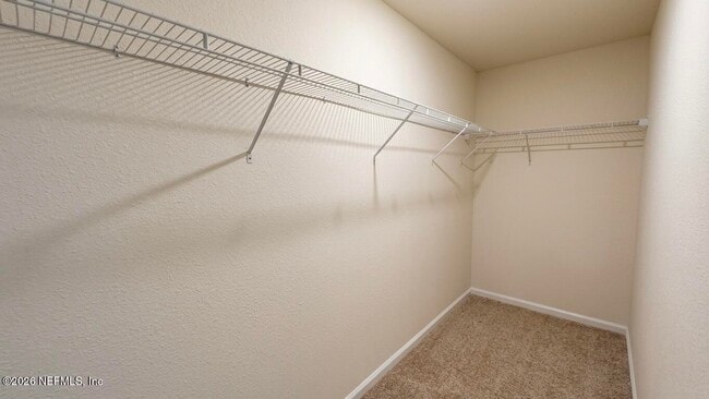 Building Photo - 124 Pasadena Dr