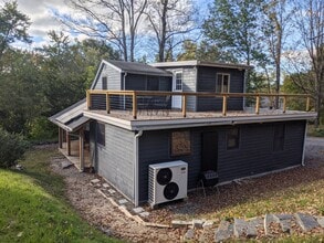 Building Photo - 17 High St