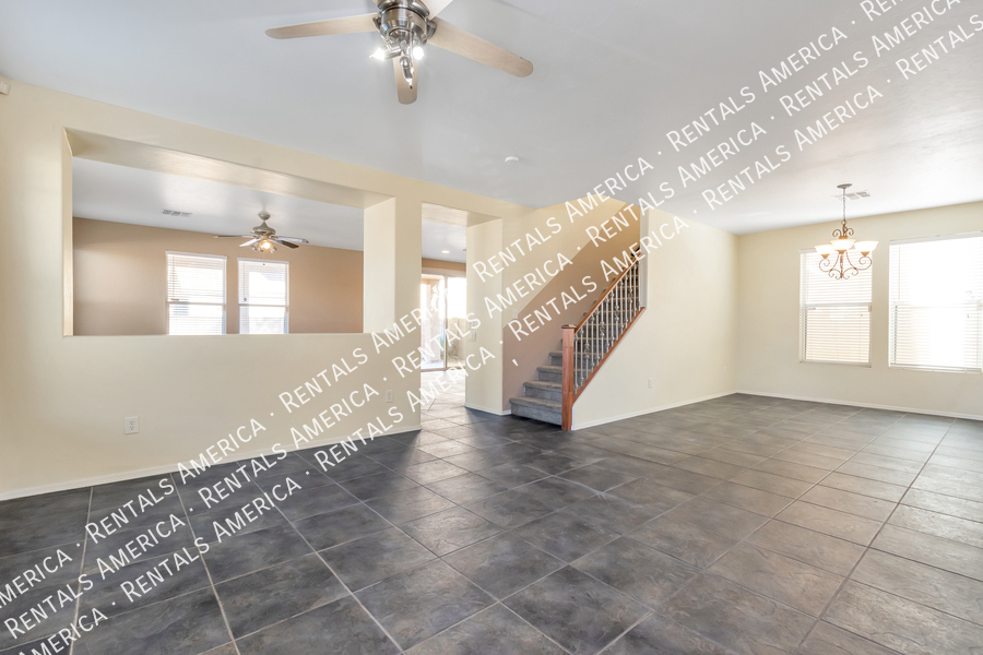 Building Photo - 2778 W Leafwing Dr
