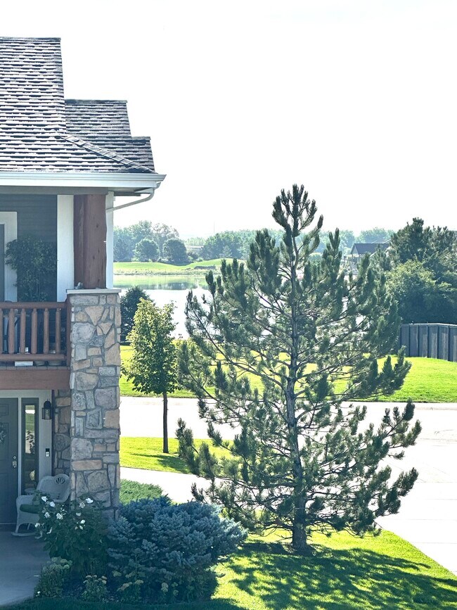 Building Photo - 1861 Seadrift Dr