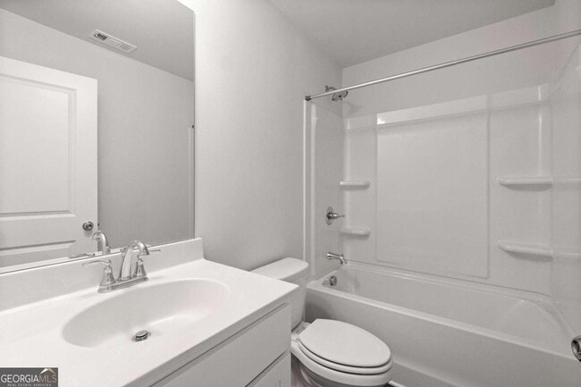 Building Photo - 1139 Lookout Ave NW