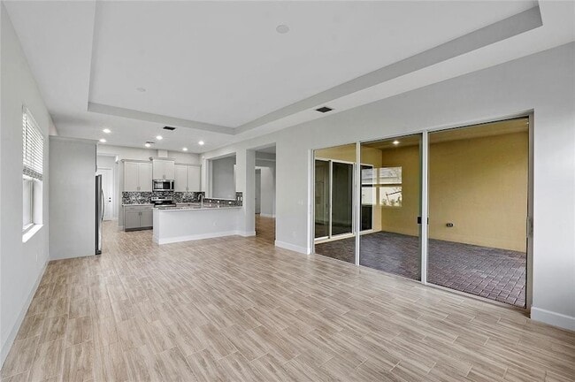 Building Photo - 5218 Liberty Ln