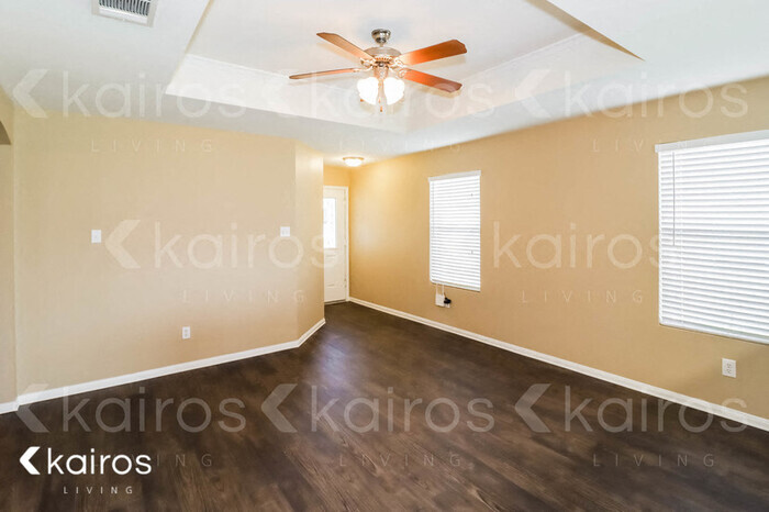 Building Photo - 26 Avrshire Ln