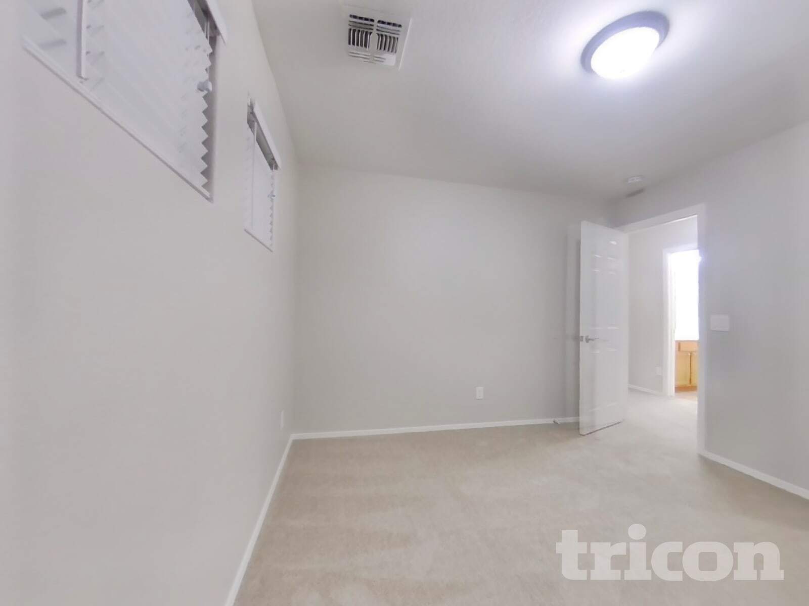 Building Photo - 15034 N 146th Ln