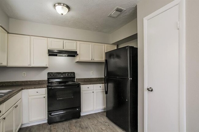 Building Photo - 4406 Tealgate Dr