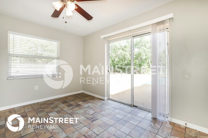 Building Photo - 3321 Bluestone Ave