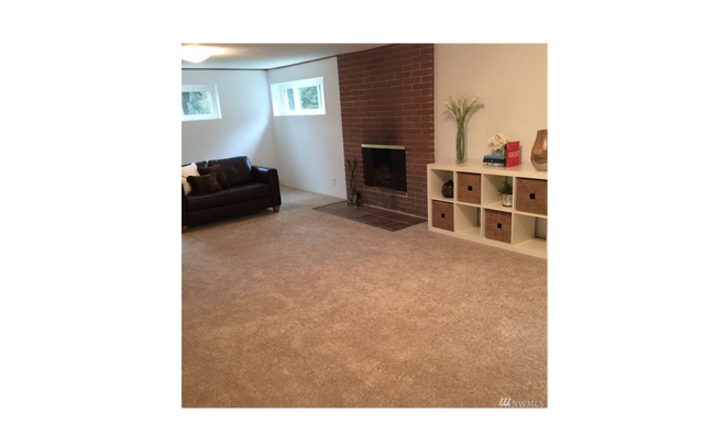 Building Photo - 3643 35th Ave W