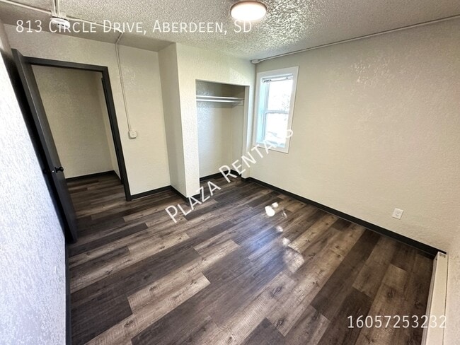 Building Photo - 1020 N 2nd St