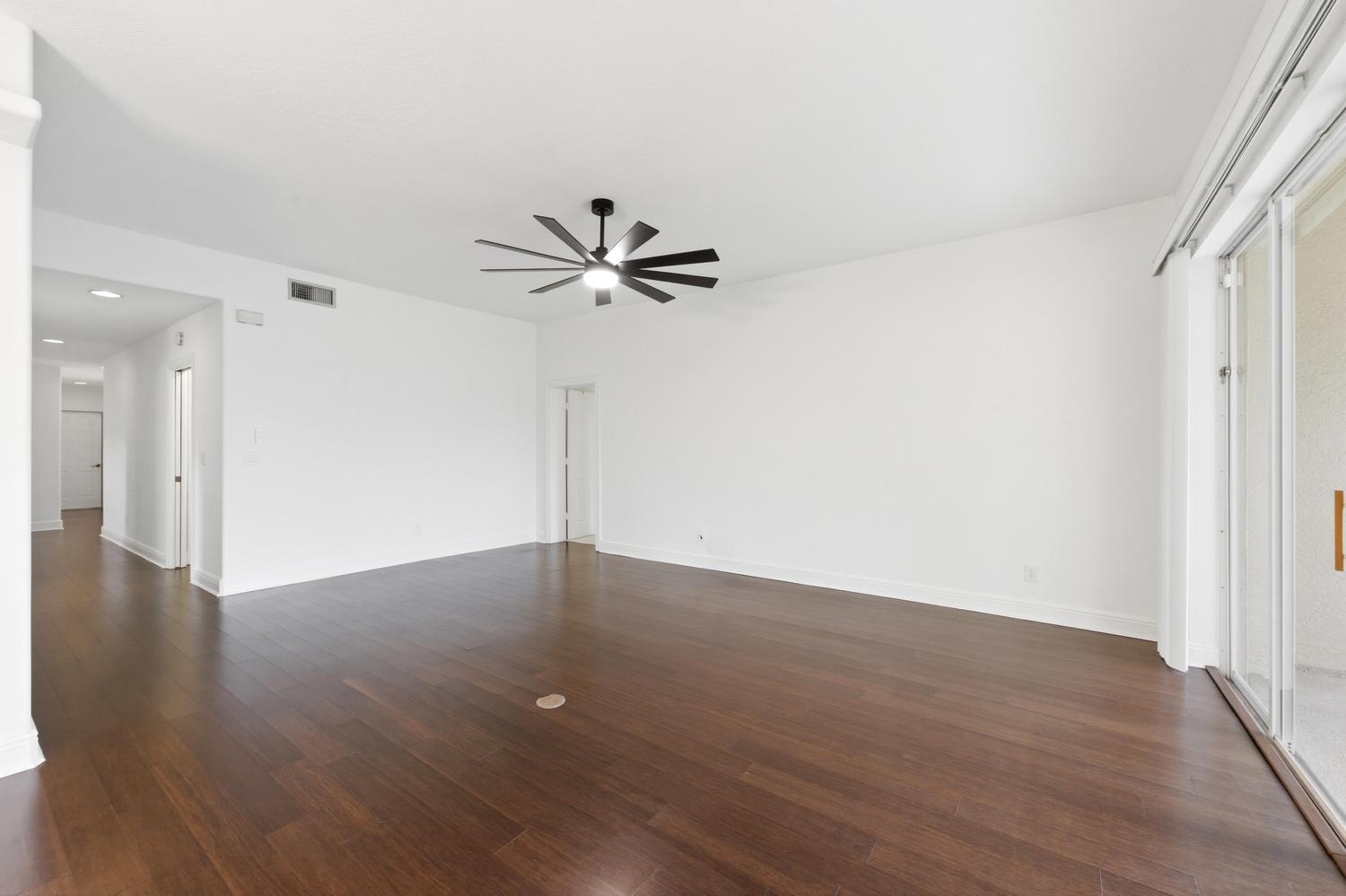 Building Photo - 658 Vintage Reserve Cir