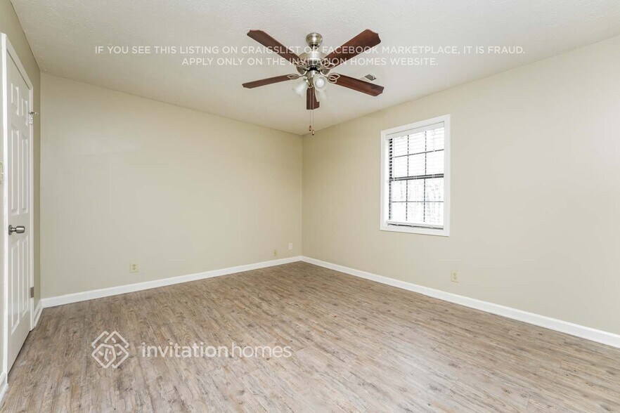 Building Photo - 373 Rustic Ridge Cir