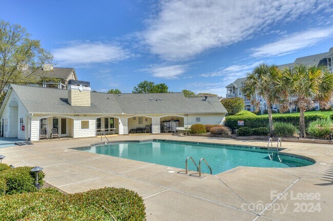 Building Photo - 18840 Nautical Dr