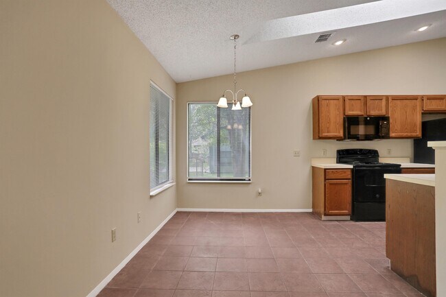 Building Photo - 11151 Stoney Point Ln W