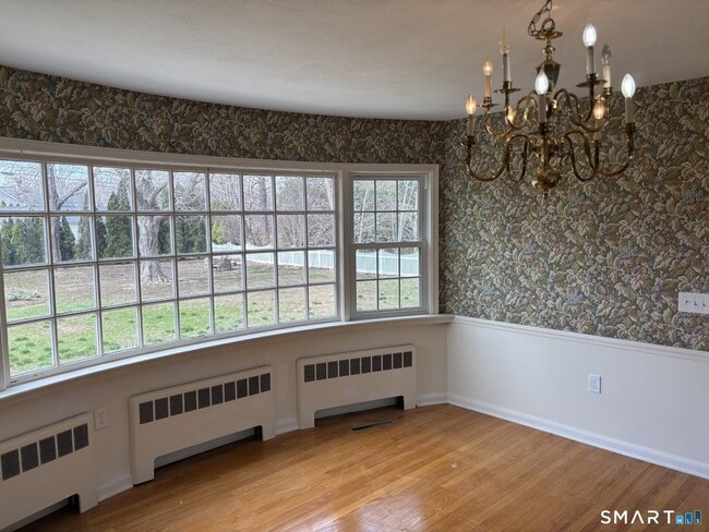 Building Photo - 16 Shorelands Dr