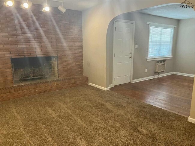 Building Photo - 3614 Garfield St