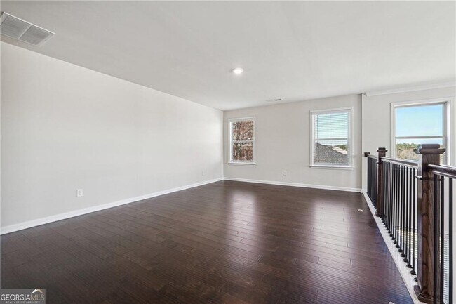 Building Photo - 3373 Shoals Ridge Dr