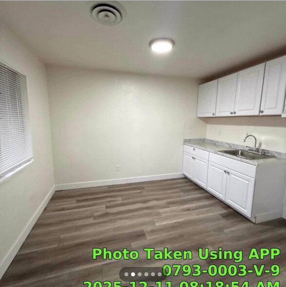 Building Photo - 1309 Niles St