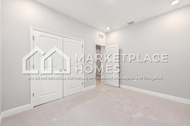 Building Photo - 5428 SW 44th Ct Rd