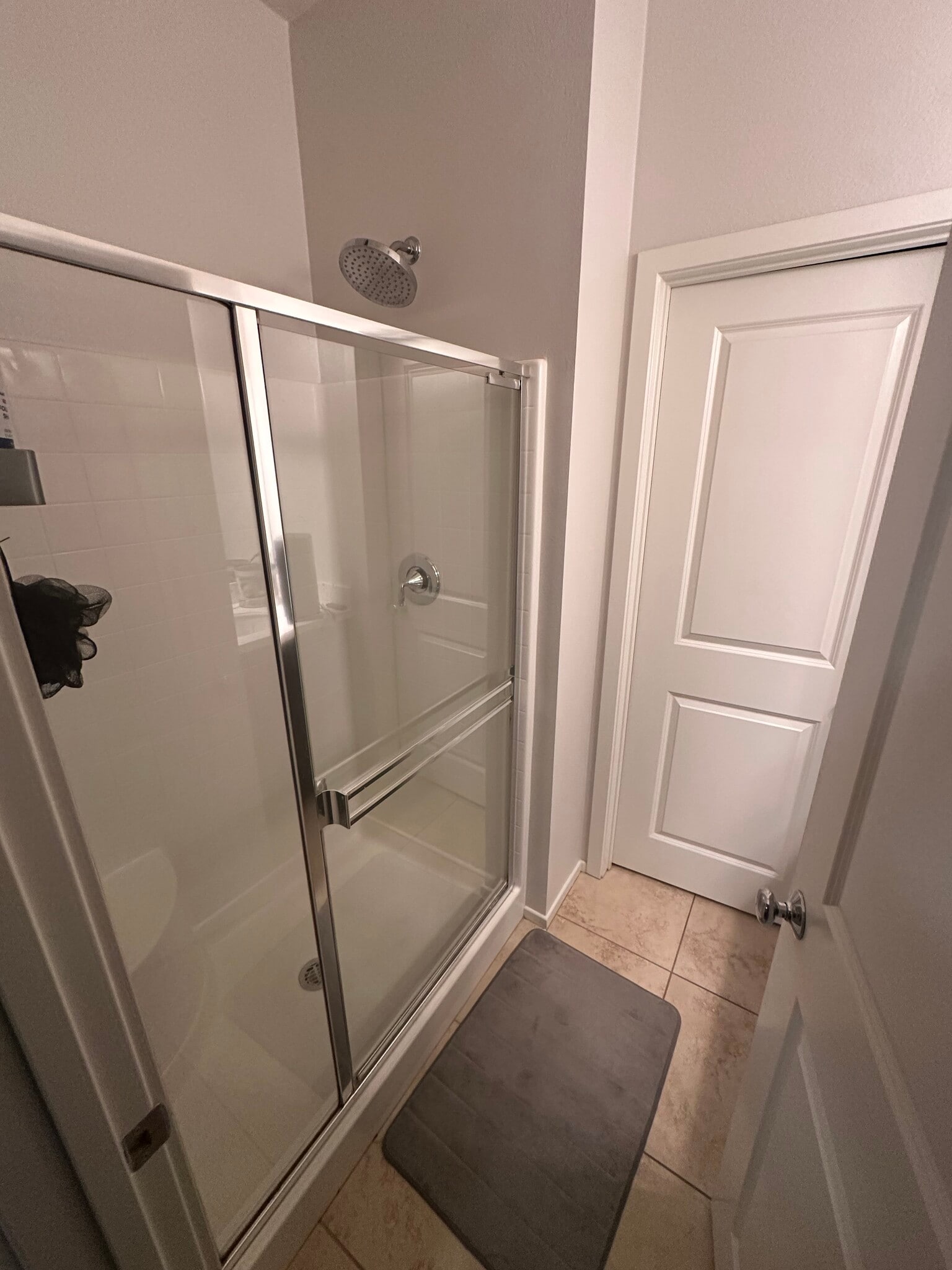 Building Photo - 315 Royal Gln