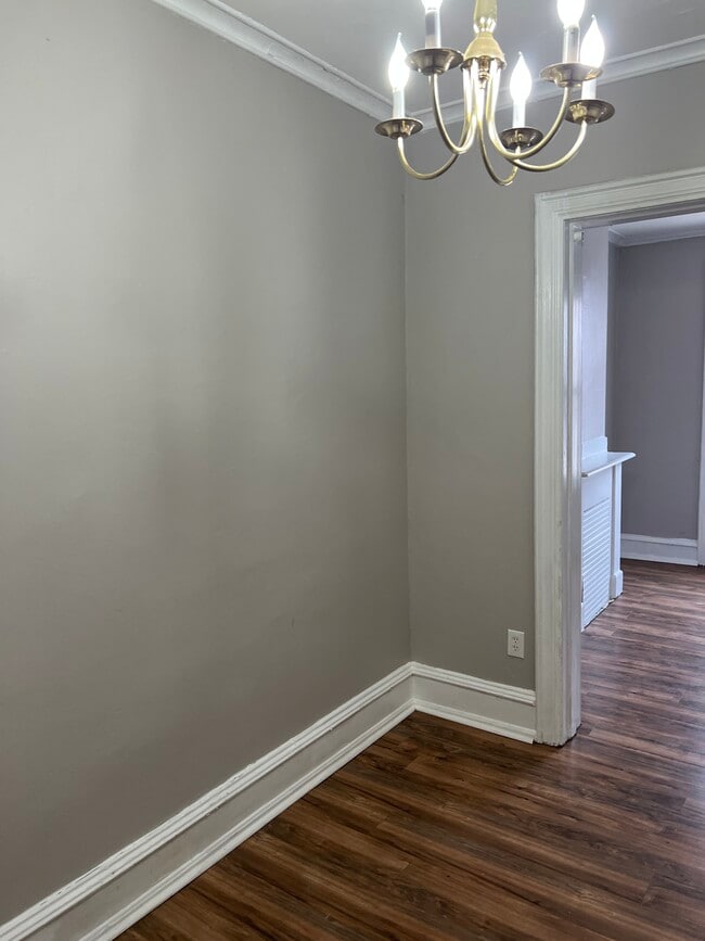 Building Photo - 2361 N Cleveland St