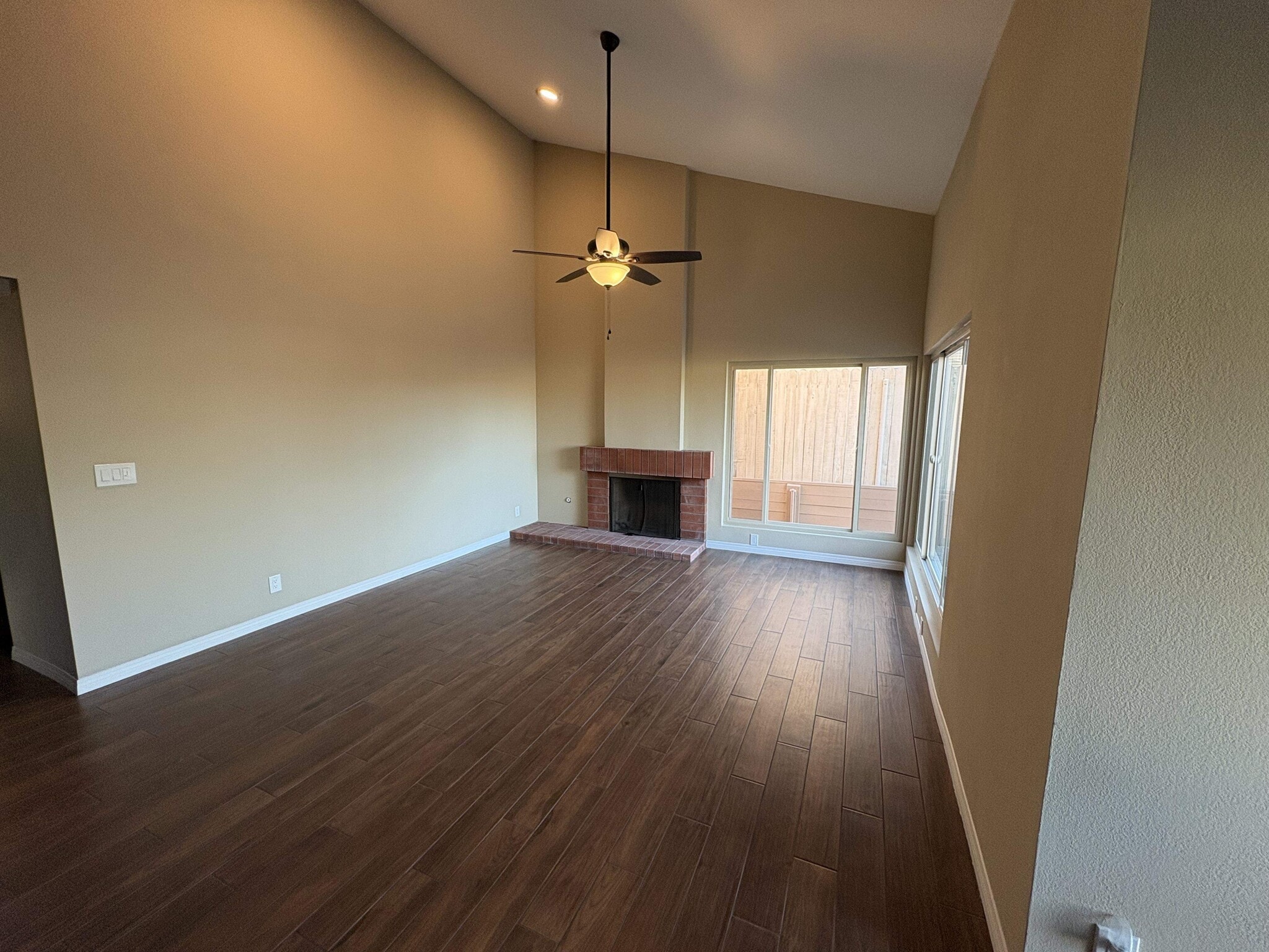 Building Photo - 5980 Tooley St