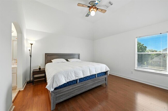 Building Photo - 5722 Arbor Breeze Ct