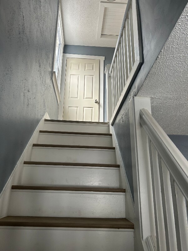 Building Photo - 575 Princeton Blvd