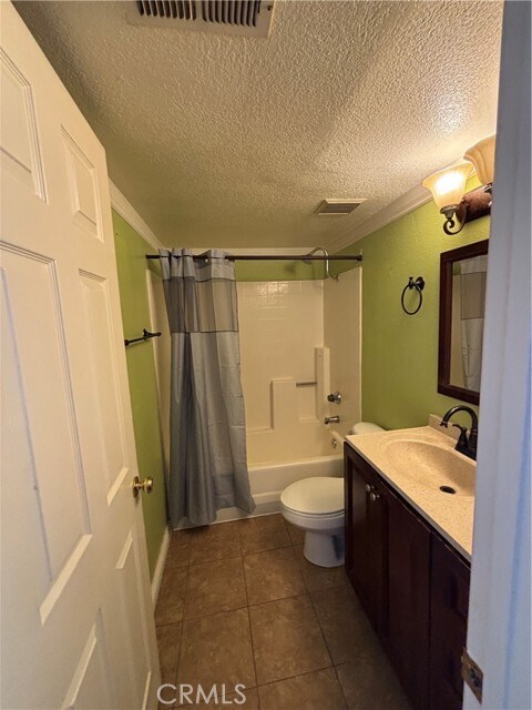 Building Photo - 17092 Whispering Brook Way