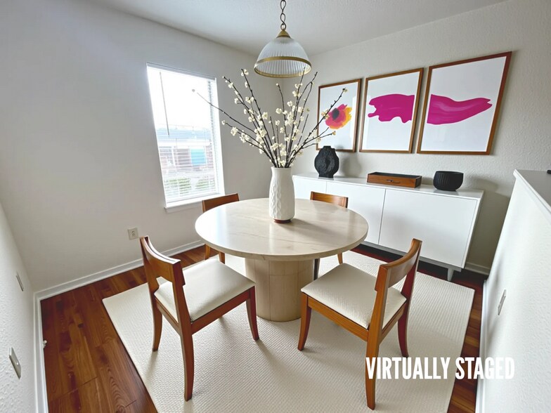 Building Photo - 2808 Cantabrian Dr