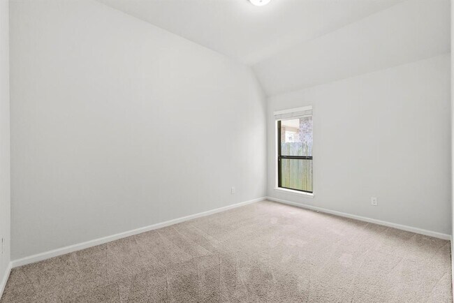 Building Photo - 15818 Weston Ridge Dr