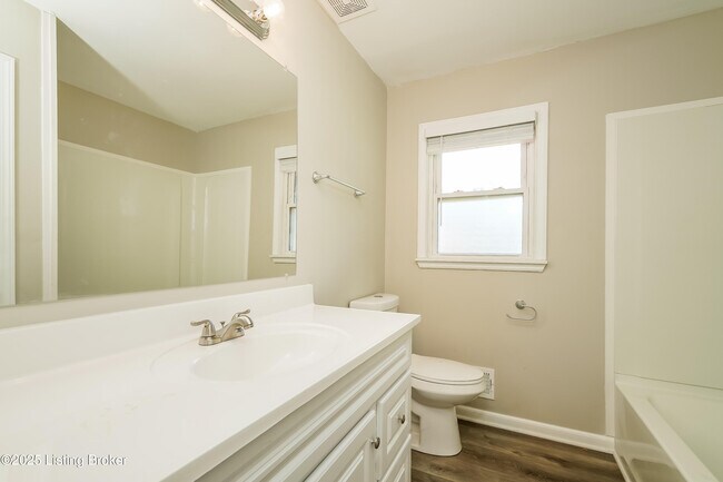 Building Photo - 4401 Charlotte Ann Dr