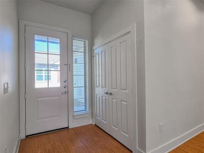 Building Photo - 2400 Louis Henna Blvd