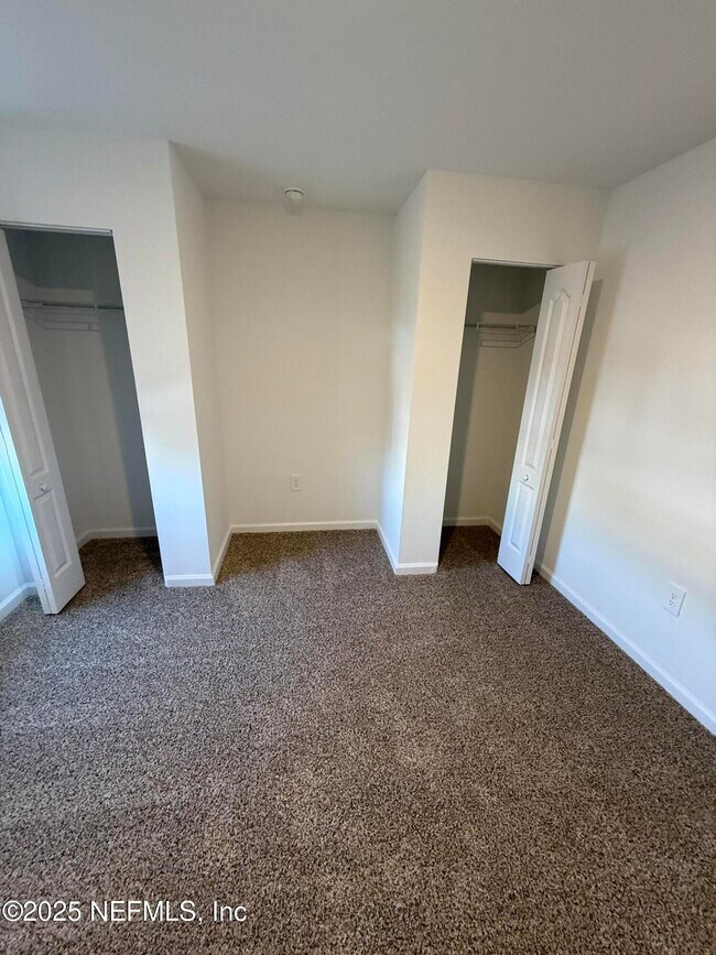 Building Photo - 55 Blue Hvn Rd