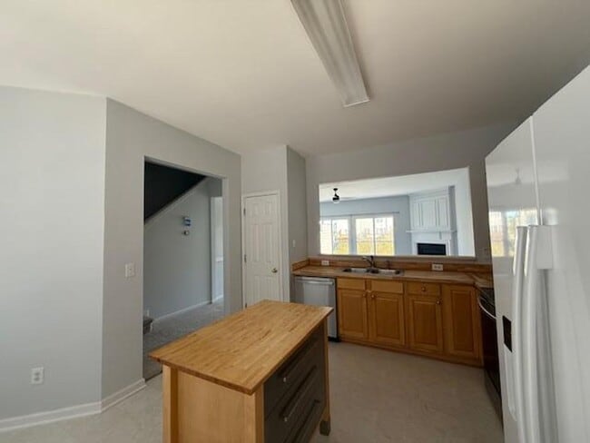 Building Photo - 509 Ruby Walk Dr