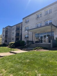 Building Photo - 308 Meadowside Rd