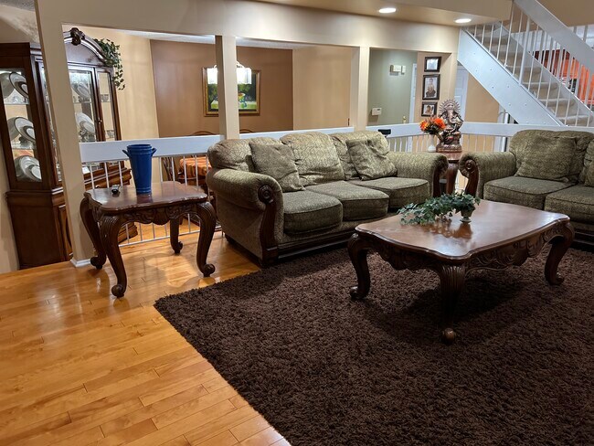 Building Photo - 36 Catawba Ct