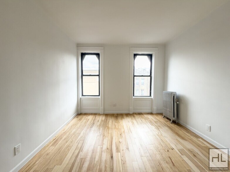 Building Photo - NOSTRAND AVENUE / Renovated 3-bed, 1-bath ...