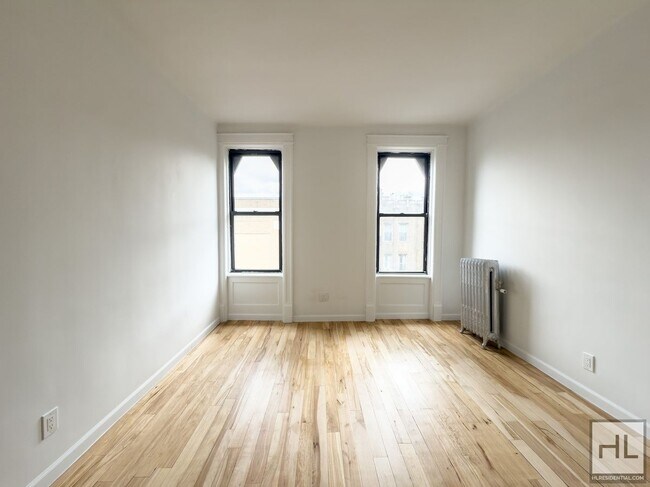 Building Photo - NOSTRAND AVENUE / Renovated 3-bed, 1-bath ...