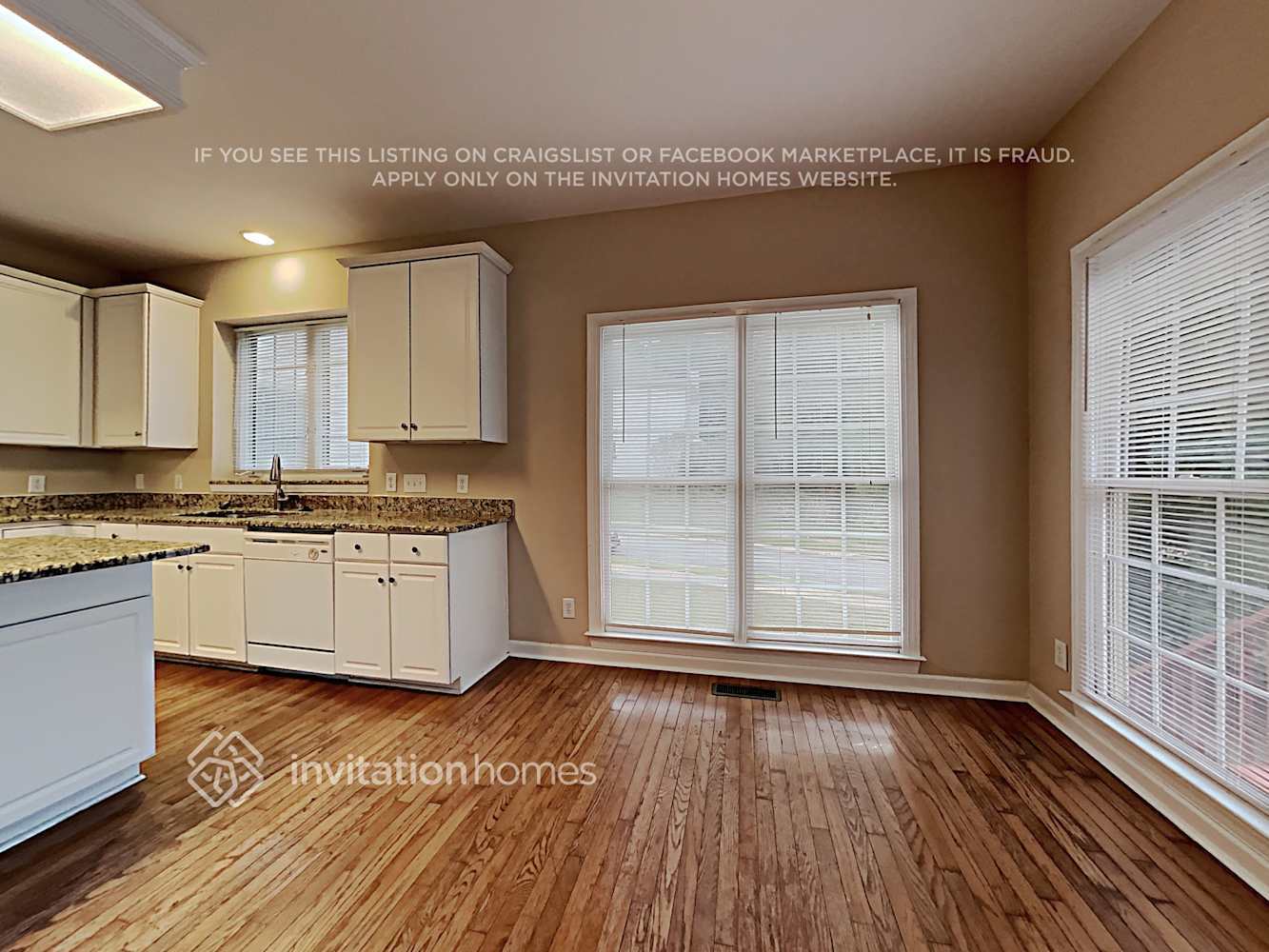 Building Photo - 8227 Beardsley Dr
