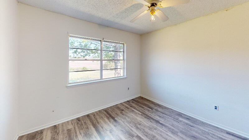 Building Photo - 740 Co Rd 4876