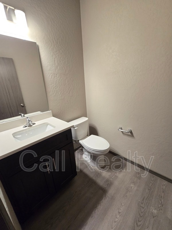 Building Photo - 9616 E Nixon Ln