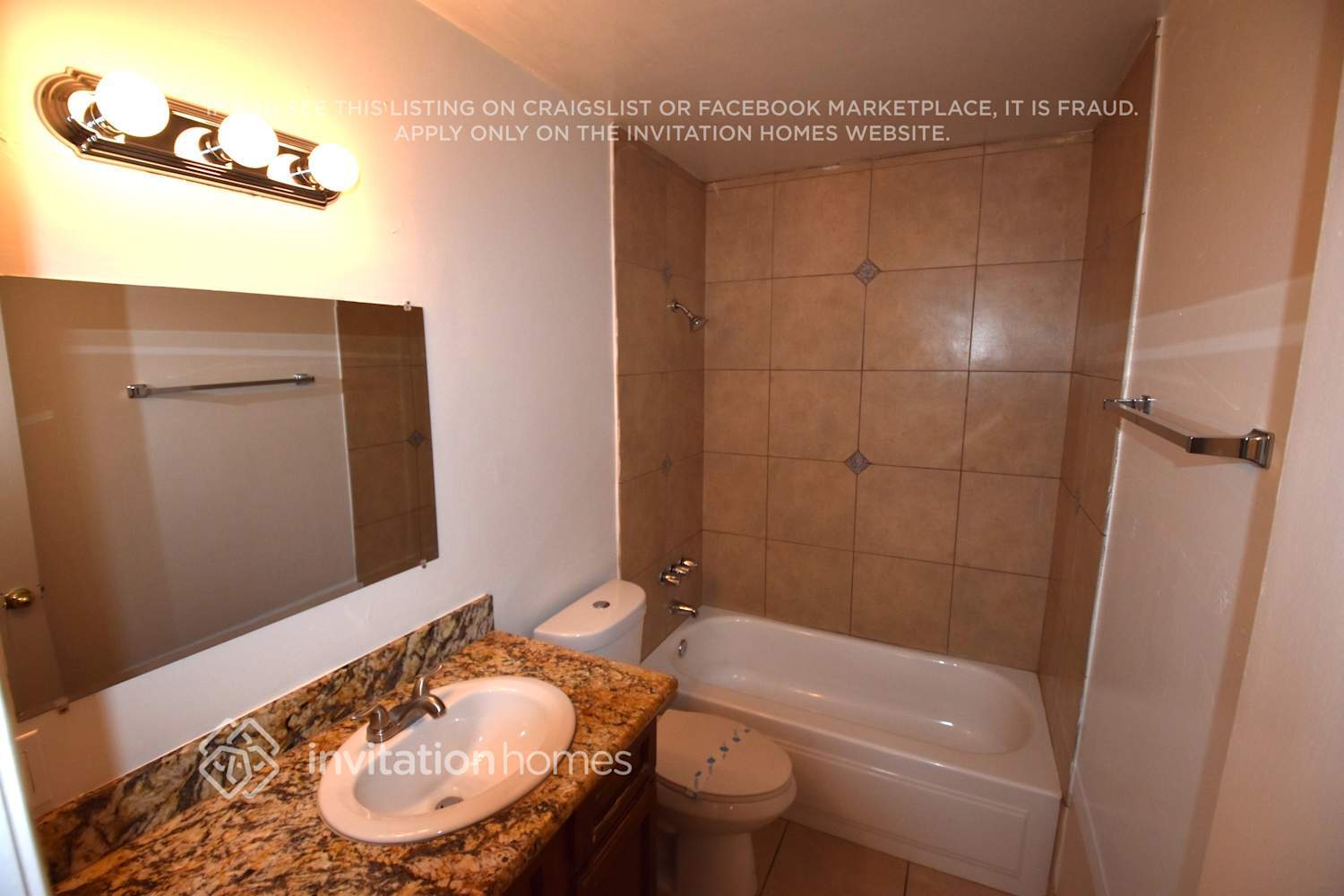 Building Photo - 8233 W Indianola Ave