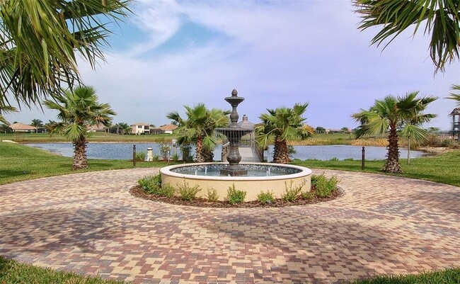 Building Photo - 8363 Miramar Way