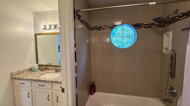 Building Photo - 59 Acorn Cluster Ct