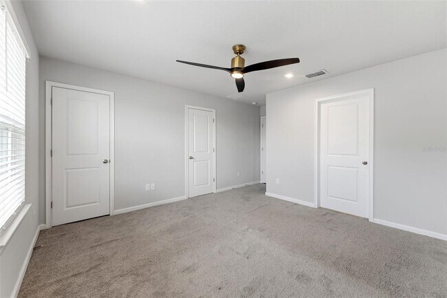 Building Photo - 2587 Everglade Way