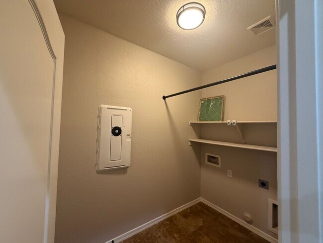 Building Photo - 2486 E Dulcinea Trail