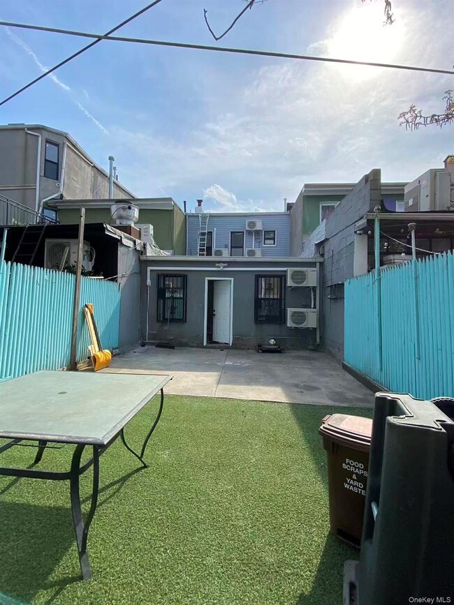 Building Photo - 8-55 Wyckoff Ave