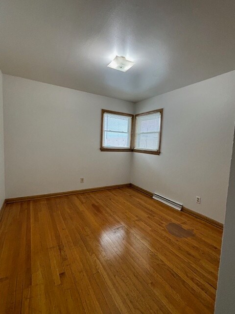 Building Photo - 4043 N 60th St